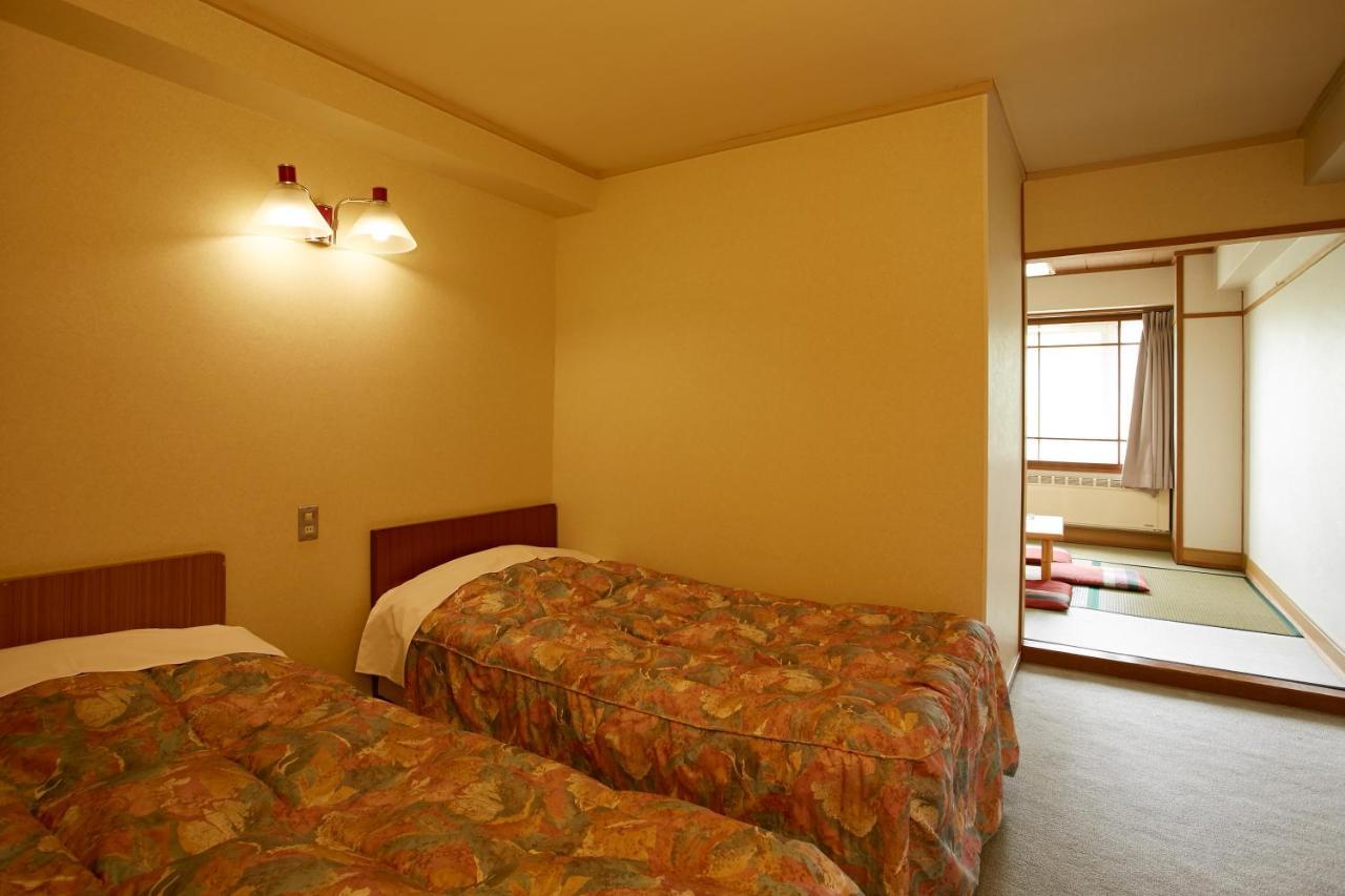 Shiga Lake Hotel Yamanouchi  Extérieur photo